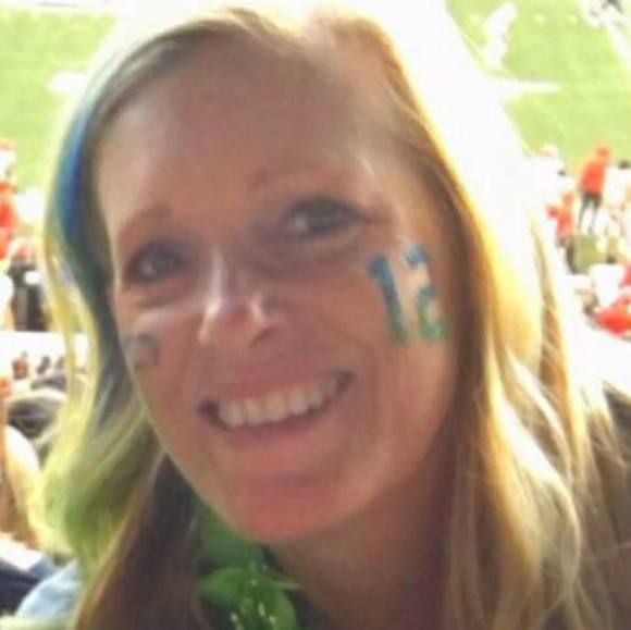 Profile Picture of Julie Badham (@jbadham) on Poshmark