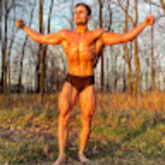 Profile Picture of Jake Wojciechowski (@jakewojciechows) on Poshmark