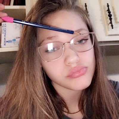 Profile Picture of Laci Thompson (@angelina_laci) on Twitter