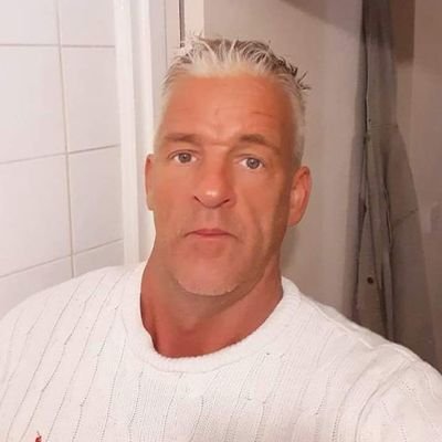 Profile Picture of Adrian Howell (@AdrianHowells7) on Twitter