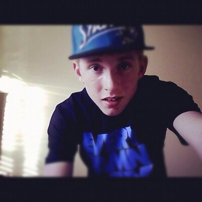 Profile Picture of Daniel Huwaldt (@Huey_43) on Twitter