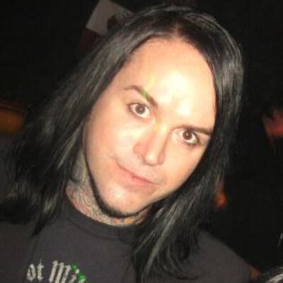 Profile Picture of Roman Dirge (@Taxidermied) on Twitter