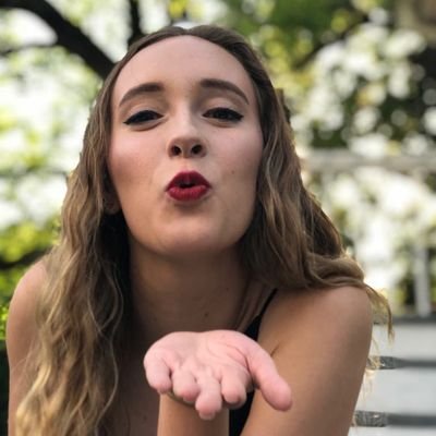 Profile Picture of Jessica Holt (@JessicaHolt13) on Twitter