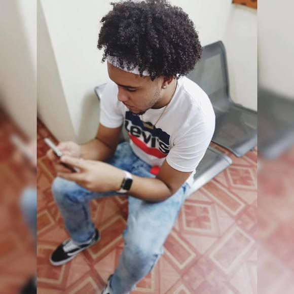 Profile Picture of William Steven (@william_steven) on Poshmark