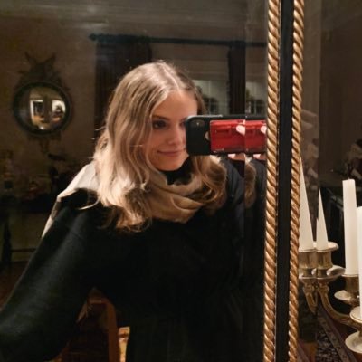 Profile Picture of Paula Robertson (@paulaannrob) on Twitter