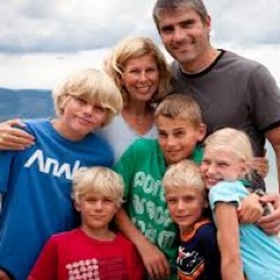 Hayley Busch - Twitter Profile Picture of Hayley Busch (@HayleyBusch) on Twitter