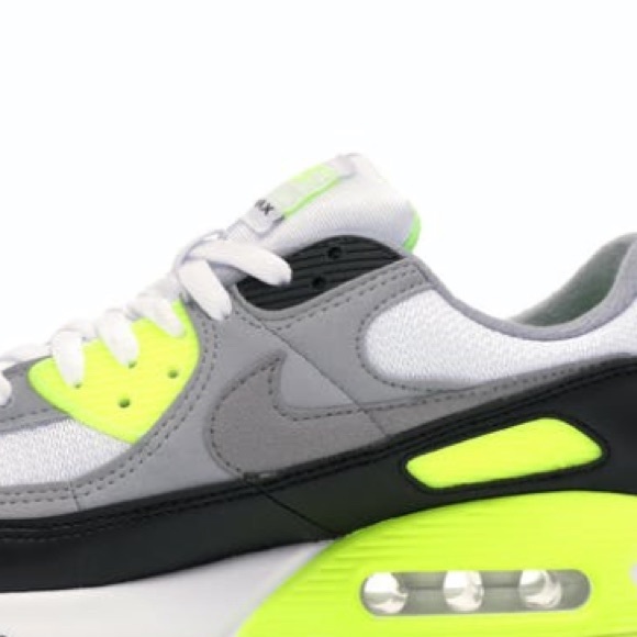 Profile Picture of Kevin Dominguez (@kdot460) on Poshmark