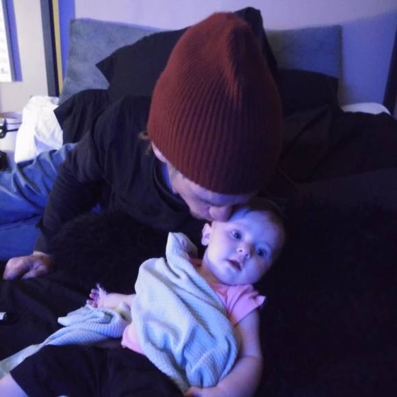 Profile Picture of Andy Yates (@drwyates78) on Poshmark