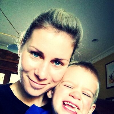 Kelly McFarlane - Twitter Profile Picture of Kelly McFarlane (@KelMcF) on Twitter