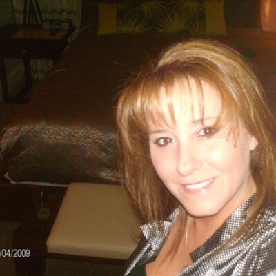 Profile Picture of Tabitha Edwards (@tabicat2599) on Twitter