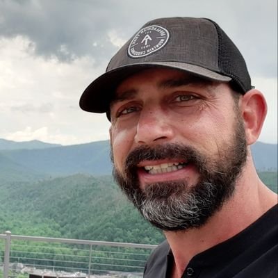 Profile Picture of Jon D. Wilke (@jon_wilke) on Twitter