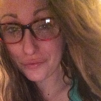 Profile Picture of Amber Renwick (@AmberRenwick1) on Twitter