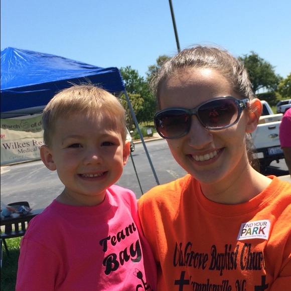 Andrea Parlier - Poshmark Profile Picture of Andrea Parlier (@andrea4800) on Poshmark