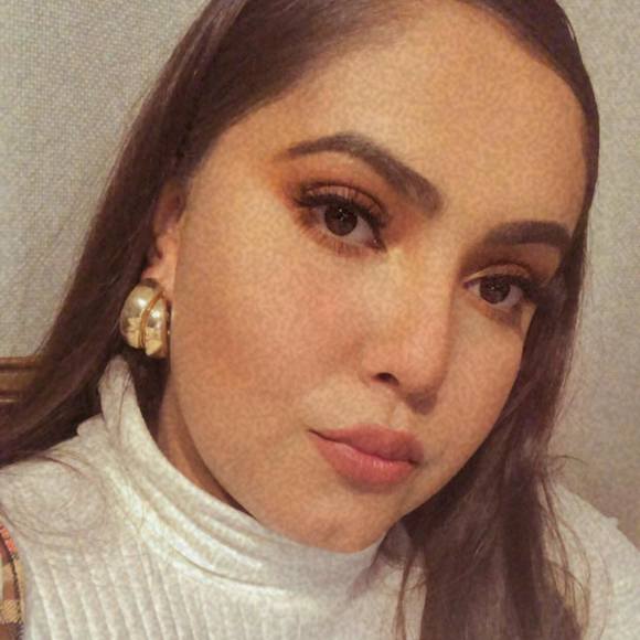 Profile Picture of Katia Jimenez (@katia_jimenez17) on Poshmark