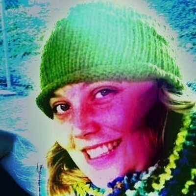 Profile Picture of Emily Jeffers (@phytage) on Twitter