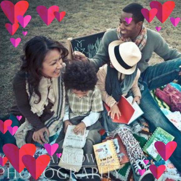 Profile Picture of Laurie Charles (@lauriejae2003) on Poshmark