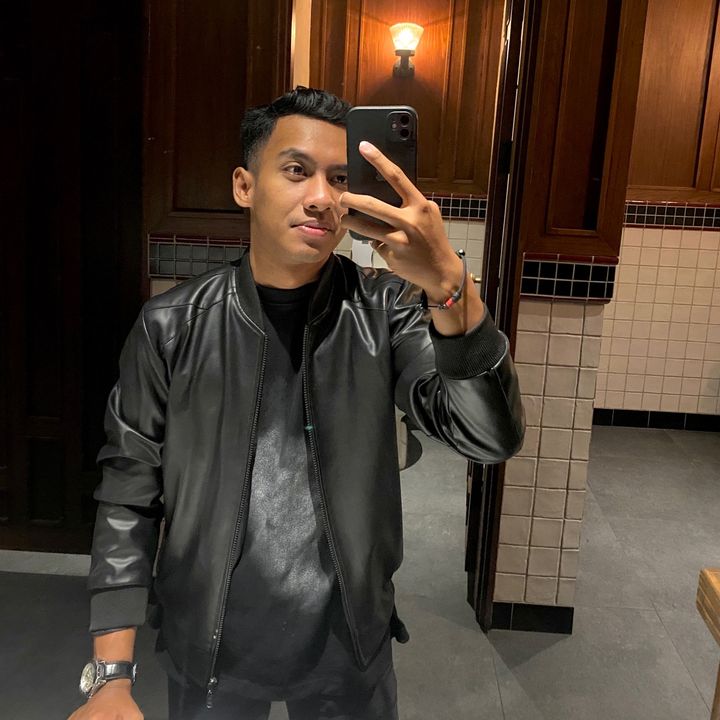 Profile Picture of Christopher Dinerdsy Vernando (@christopher_dv) on Tiktok