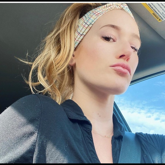 Erica Nordling - Poshmark Profile Picture of Erica Nordling (@ericanordling) on Poshmark