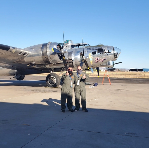 Profile Picture of Scott Salinas (@chow_sling) on Poshmark