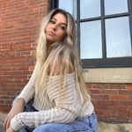 Profile Picture of Emma Segedy (@eskylarclothes) on Instagram