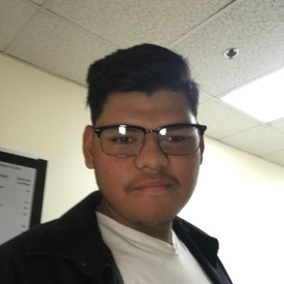 Profile Picture of Nicholas Acevedo (@Nichola03555505) on Twitter