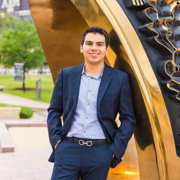 Profile Picture of Jorge Ramirez (@jorgearamirez) on Poshmark