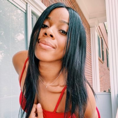 Profile Picture of AE (@Andrea_Ekiko) on Twitter