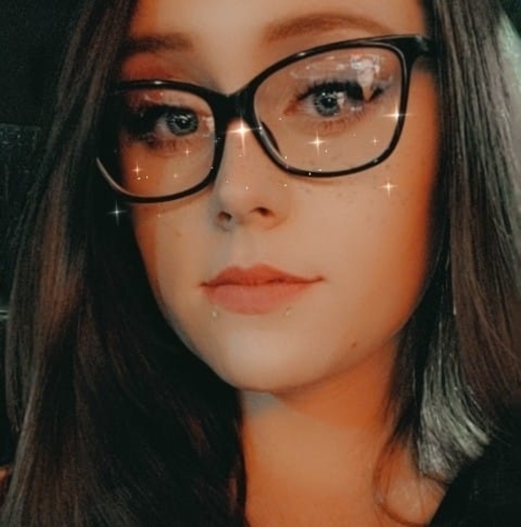 Profile Picture of Brianna Blancett (@briannaxavier18) on Poshmark