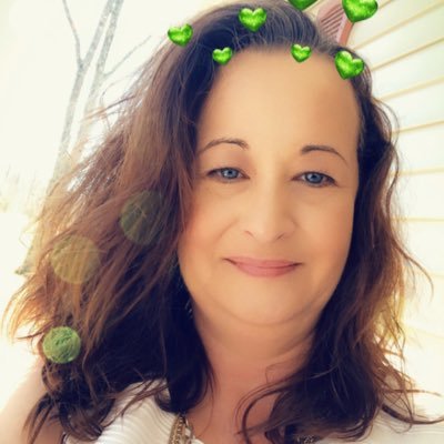 Profile Picture of Mary Lee Barton (@mlbarton1969) on Twitter