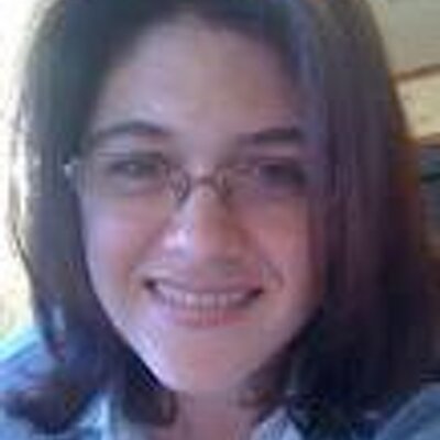 Profile Picture of Rosa R. Stewart (@RosaRStewart) on Twitter