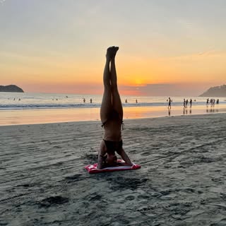 Profile Picture of Brittany James (@artist_escapist) on Instagram