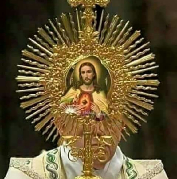 Profile Picture of Jecinta Udeh (@jecintaudeh) on Poshmark