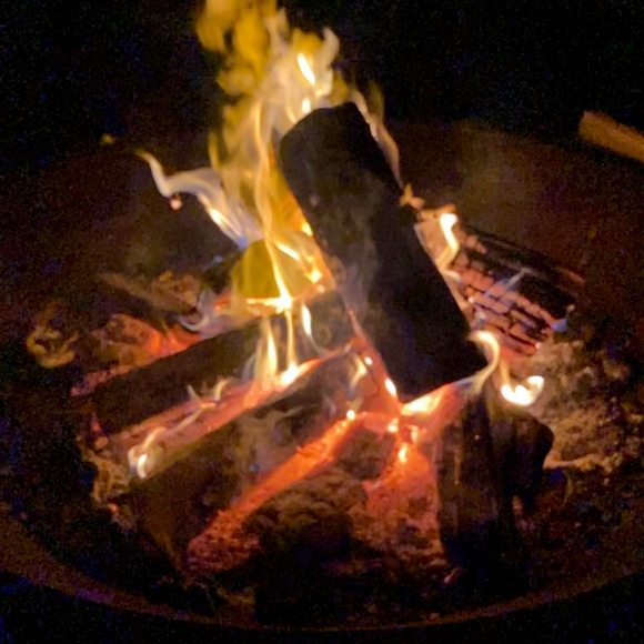 Profile Picture of Darla Ponath (@darla_ponath) on Poshmark