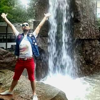 Profile Picture of Joel Lansdowne (@joellansdowne) on Instagram