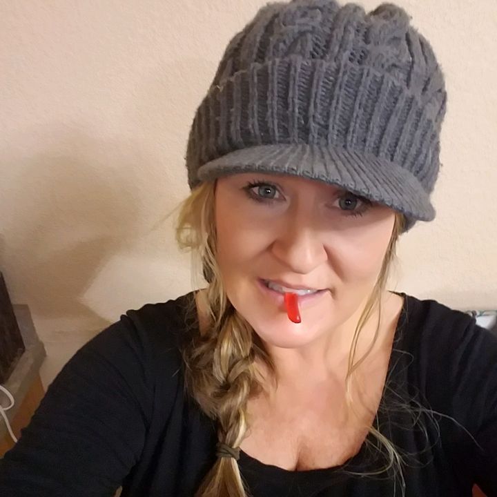 Profile Picture of Lori Peter (@mammaloj) on Tiktok