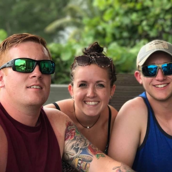 Profile Picture of Steve Beyer (@stevebeyer67) on Poshmark