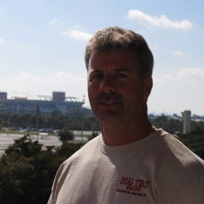 Profile Picture of Michael Brown (@MikeBrow13) on Twitter