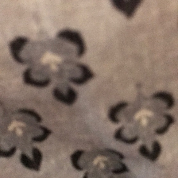 Profile Picture of Gary Geffen (@mkg6881) on Poshmark