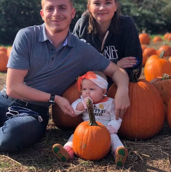 Kasey Bageant - Poshmark Profile Picture of Kasey Bageant (@kaseybageant) on Poshmark