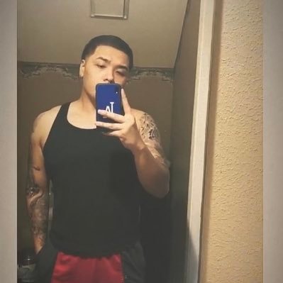 Profile Picture of Tommy Huynh (@Tomlao24) on Twitter