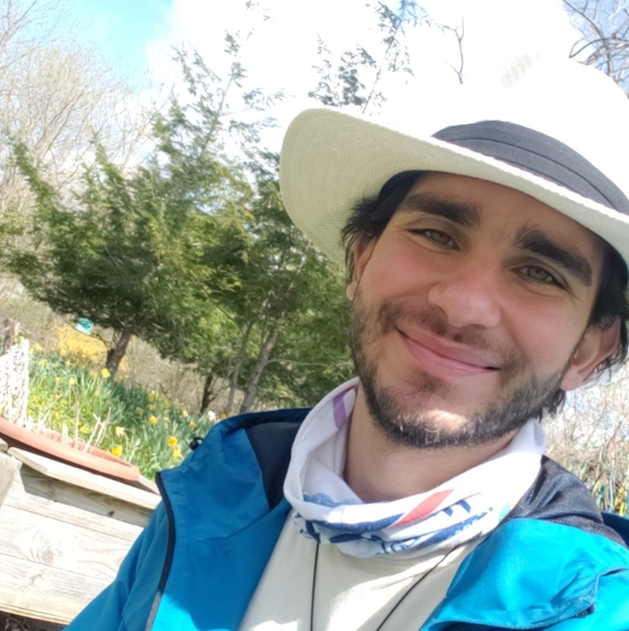 Profile Picture of Nicholas Doria (@nicholasdoria) on Poshmark