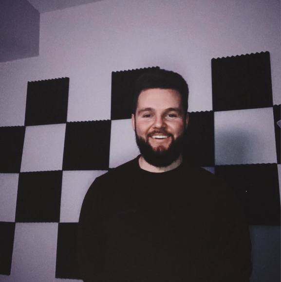 Dylan Crowell - Poshmark Profile Picture of Dylan Crowell (@theyetiman) on Poshmark