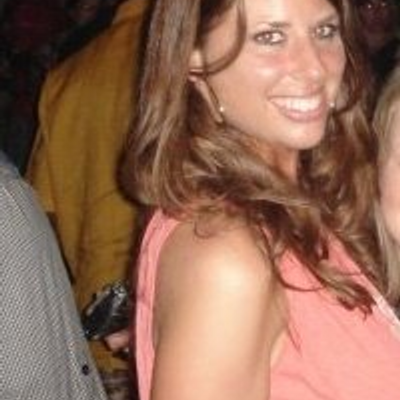 Profile Picture of Joy Cary (@@rosenberg21) on Twitter