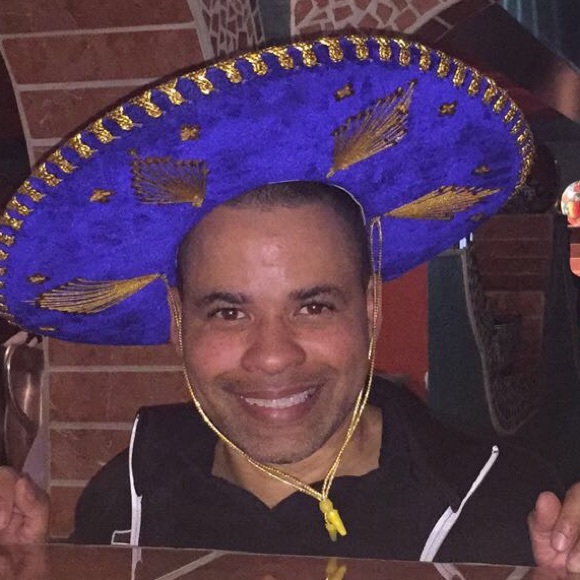 Profile Picture of Ivan Silva (@ivandgsilva) on Poshmark