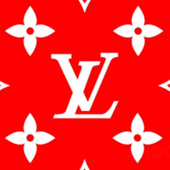 Profile Picture of Tyler Bajakian (@tylerbajakian) on Poshmark