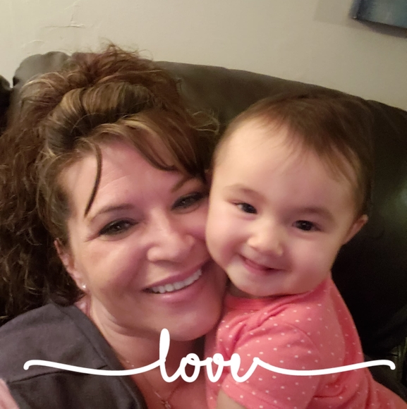 Profile Picture of Colleen Kohn (@colleenkohn78) on Poshmark