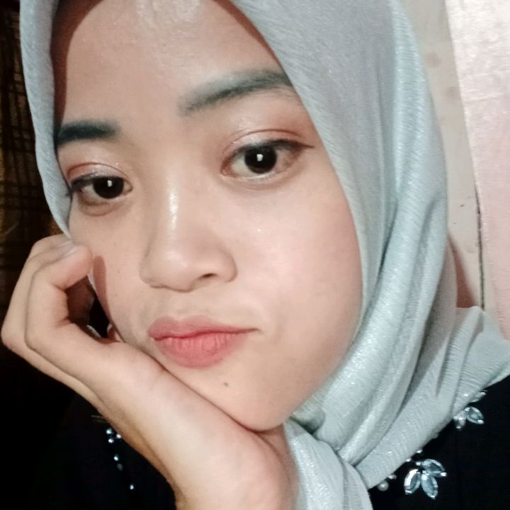 Profile Picture of andin (@naniandini8) on Tiktok