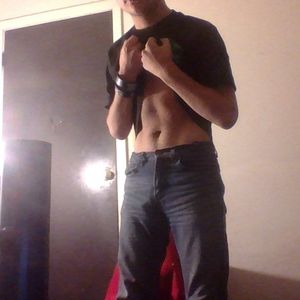 Donald Wells - Myspace Profile Picture of Donald Wells (@andy_biersack_2020) on Myspace