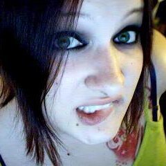 Profile Picture of Heidi Marteney (@heidiness) on Myspace