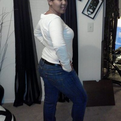 Profile Picture of Robin Yarbrough (@marialove0_o) on Twitter